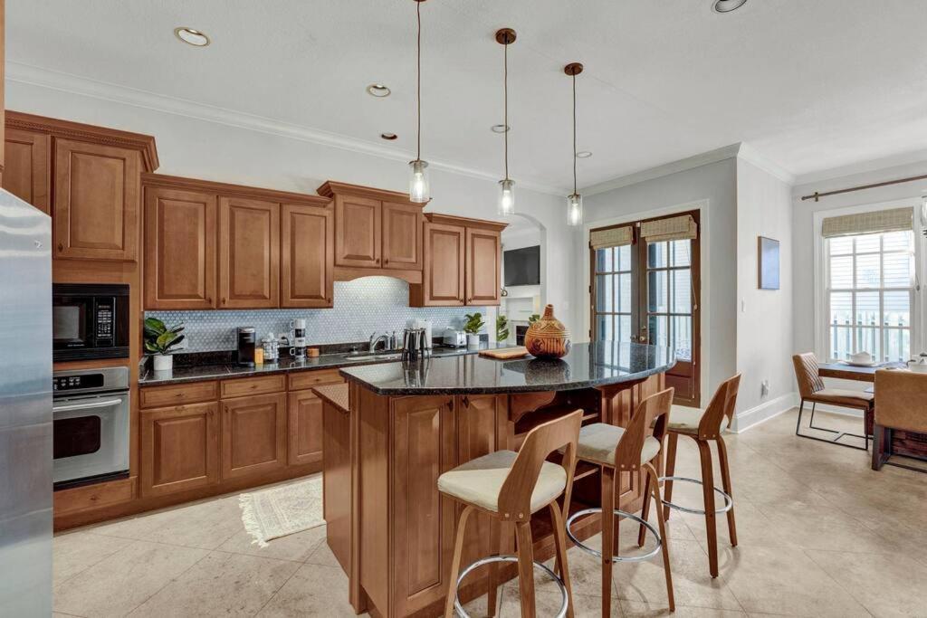 Luxury Home With Outdoor Patio And Game Room Memphis Extérieur photo
