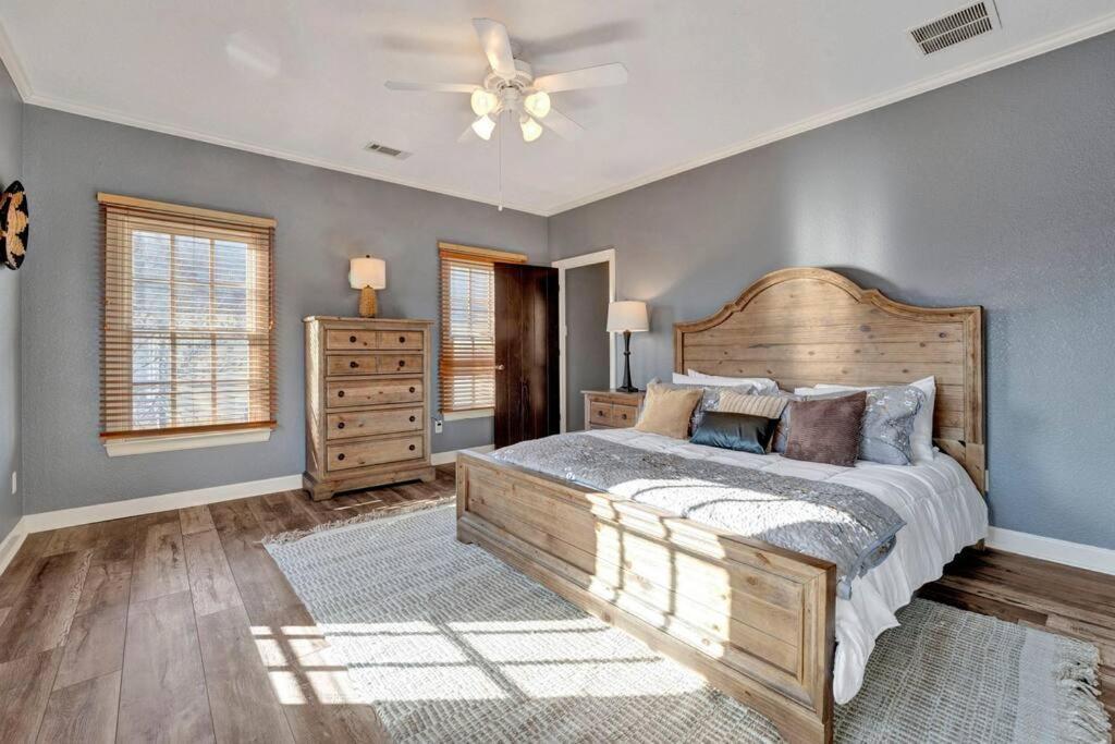 Luxury Home With Outdoor Patio And Game Room Memphis Extérieur photo